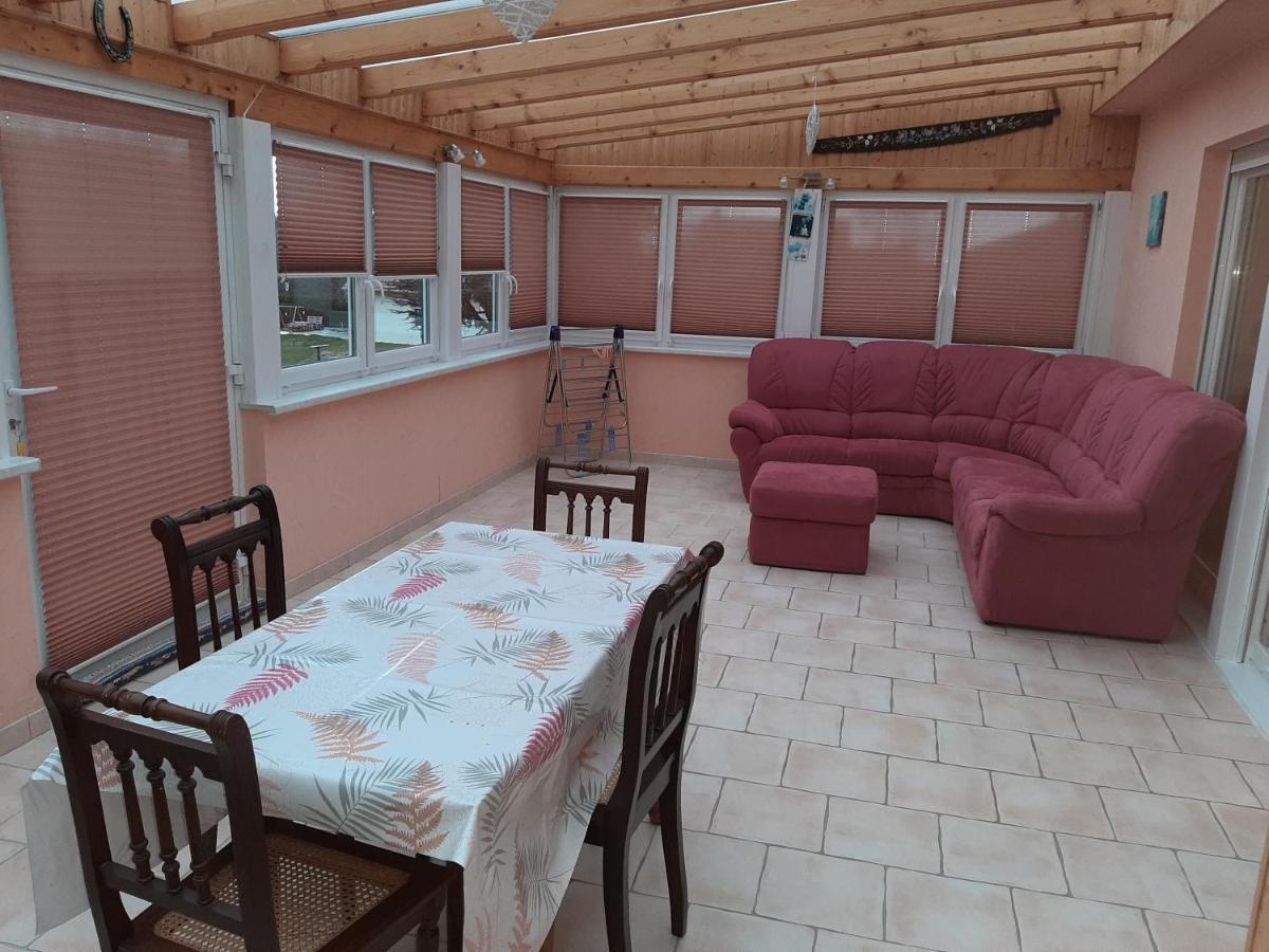 Gite Chez Lucie Guntzviller Экстерьер фото